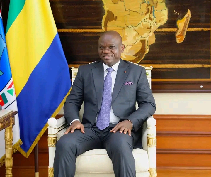 Libreville – Le Président Oligui Nguema reçoit des diplomates et un ministre congolais 1759492154444