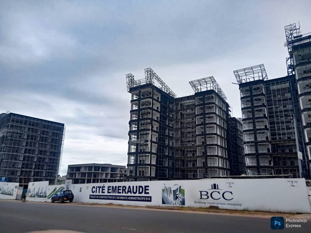 whatsapp image 2025 10 06 à 21.34.08 e5e4c014