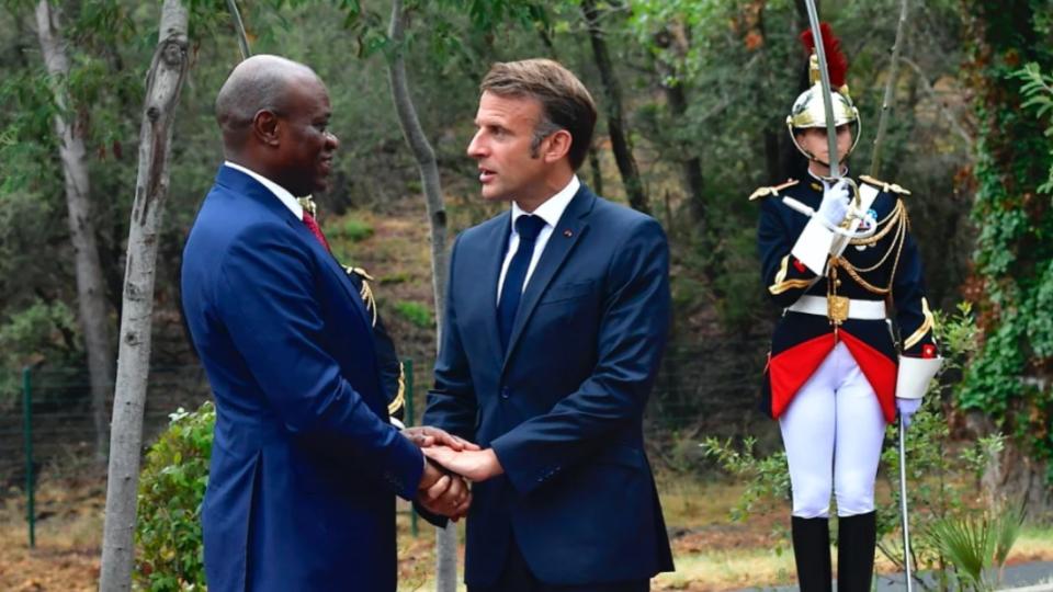 Emmanuel Macron attendu à Libreville : vers un nouveau pacte franco-gabonais sous l’impulsion du président Oligui Nguema gabon gabonmediatime oligui nguema emmanuel macron