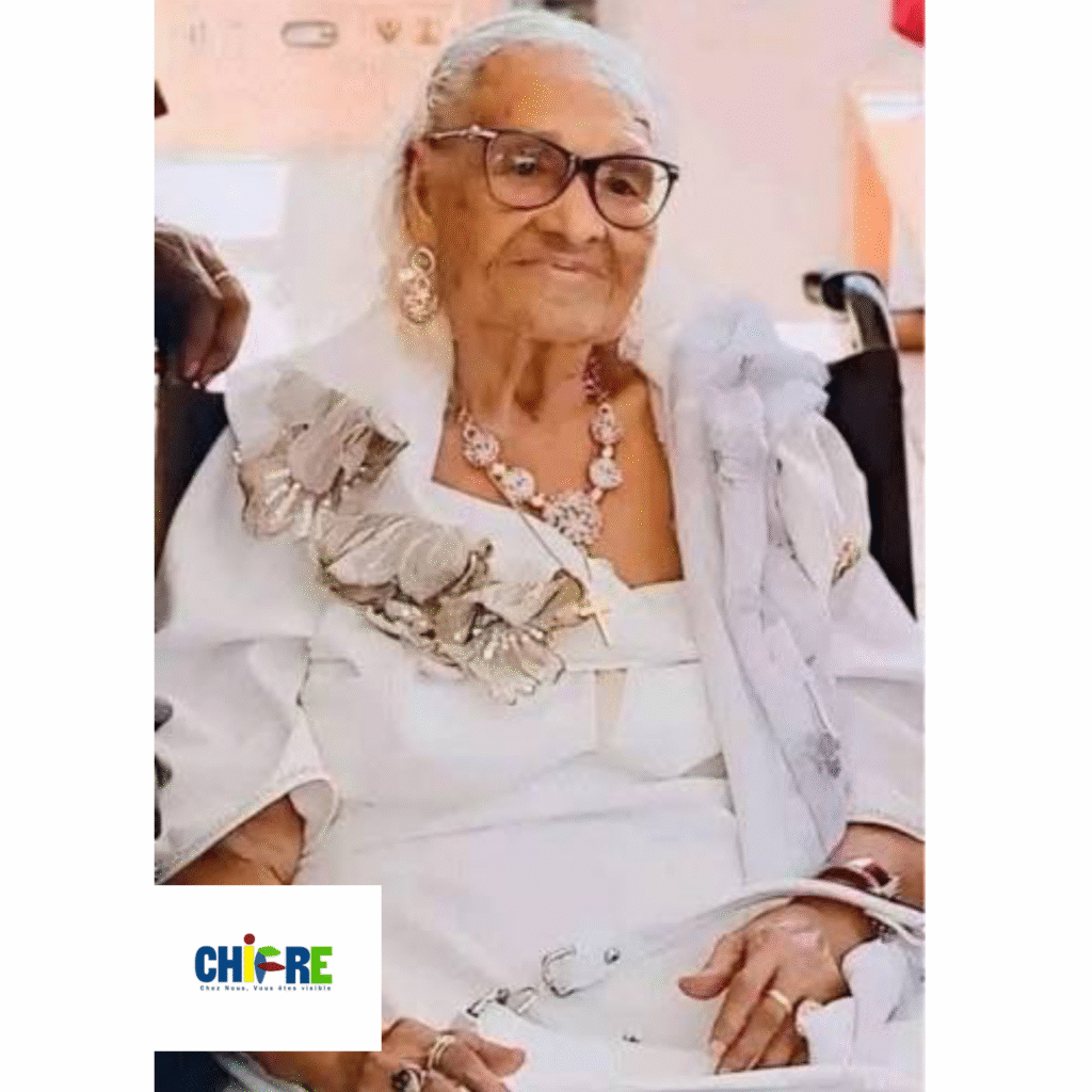 Gabon : Disparition de Catherine Mba, dernière épouse du président Léon Mba, à 107 ans poster 2025 11 10 095505