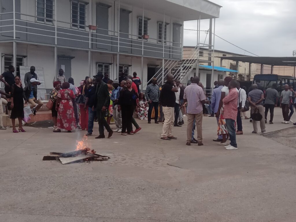 Sogatra : les agents déclenchent une grève illimitée pour exiger le paiement d’importants arriérés. 20251209 142149