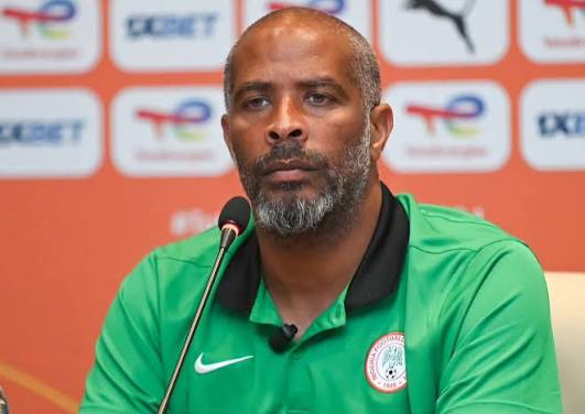 Football : Approché, Éric Chelle a décliné l’offre du Gabon images (2)