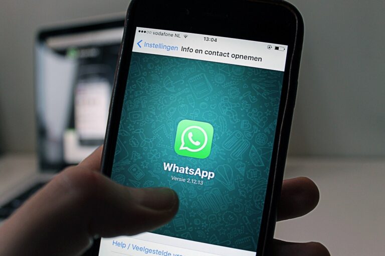 whatsapp parametre groupe discussion