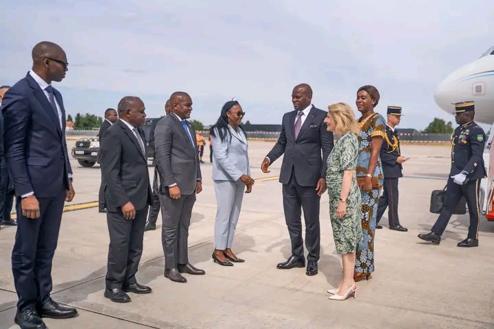 Brice Clotaire Oligui Nguema à Paris l'arrivée du président 1784491428336